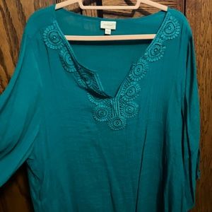 Avenue Shirt size 22/24